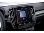Volvo EC40 Single Motor Extended Range Plus Black Edition | Panoramadak | Luxe Bekleding | Parkeer Camera | Adaptieve Cruise Control | Harman/Kardon | 360 Camera | Pixel Led | Digitale Binnenspiegel |