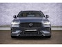 Volvo V60 2.0 T6 Plug-in hybrid AWD Ultra Dark | Heico | Polestar | Trekhaak | Stoel Ventilatie en Massage | Bowers & Wilkins | 360 Camera | Gelamineerd Glas |