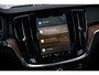 Volvo V60 2.0 T6 Plug-in hybrid AWD Ultra Dark | Heico | Polestar | Trekhaak | Stoel Ventilatie en Massage | Bowers & Wilkins | 360 Camera | Gelamineerd Glas |