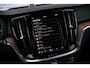 Volvo V60 2.0 T6 Plug-in hybrid AWD Ultra Dark | Heico | Polestar | Trekhaak | Stoel Ventilatie en Massage | Bowers & Wilkins | 360 Camera | Gelamineerd Glas |