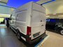 Volkswagen Crafter Bedrijfswagens Trendline L3H3 35 (140 pk) 103 kW pk 6 versn. Hand | BPM vrij | Vierseizoensbanden | Trekhaak met vaste kogel (inclusief aanhangwagenstabilisator) | Middelhoog dak (h3) | Achteruitrijcamera (rear view) |