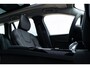 Volvo V60 T6 AWD 350 pk Plug-in hybrid Ultra Bright | Longe Range | Google | Massage | 360 Camera | Alarm | Schuif-/Kanteldak | Adaptieve Cruise | Pilot Assist | Head-Up Display | Keyless | 19" LM
