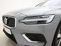 Volvo V60 T6 350pk AWD Essential Edition Adapt. Cruise / BLIS / Leder / 19'' / Donker glas / Stoel + Stuurw. Verwarming /