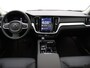 Volvo V60 T6 350pk AWD Essential Edition Adapt. Cruise / BLIS / Leder / 19'' / Donker glas / Stoel + Stuurw. Verwarming /