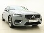 Volvo V60 T6 350pk AWD Essential Edition Adapt. Cruise / BLIS / Leder / 19'' / Donker glas / Stoel + Stuurw. Verwarming /