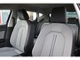 SEAT Leon 1.5 TSI Style 115PK / 85kW LED koplampen, Apple Carplay & Android Auto, volledig digitaal instrumentenpaneel, cruise control, automatische airconditioning, rijstrooksensor met correctie, LED koplampen, comfortstoelen, parkeersensoren achter, bluetooth telefoonvoorbereiding, vermoeidheidsherkenning, 16'' LMV