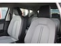 SEAT Leon 1.5 TSI Style 115PK / 85kW, LED koplampen, Apple Carplay & Android Auto, volledig digitaal instrumentenpaneel, cruise control, automatische airconditioning, rijstrooksensor met correctie, LED koplampen, comfortstoelen, parkeersensoren achter, bluetooth telefoonvoorbereiding, vermoeidheidsherkenning, 16'' LMV