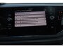 Volkswagen Polo 1.0 TSI R-Line 95PK / 70kW DSG, Achteruitrijcamera (rear view), LED koplampen, extra getint glas, Digital Cockpit Pro, comfortstoelen, 16'' 'Valencia' LMV, Apple Carplay / Android Auto, draadloos telefoon laden, DAB+, verkeerstekenherkenning, parkeersensoren voor en achter (pdc), elektrisch verstel-, verwarm- en inklapbare buitenspiegels, 48 maanden garantie / max 100.000km