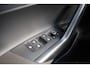 Volkswagen Polo 1.0 TSI R-Line 95PK / 70kW DSG, Achteruitrijcamera (rear view), LED koplampen, extra getint glas, Digital Cockpit Pro, comfortstoelen, 16'' 'Valencia' LMV, Apple Carplay / Android Auto, draadloos telefoon laden, DAB+, verkeerstekenherkenning, parkeersensoren voor en achter (pdc), elektrisch verstel-, verwarm- en inklapbare buitenspiegels, 48 maanden garantie / max 100.000km