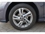 Volkswagen Polo 1.0 TSI R-Line 95PK / 70kW DSG, Achteruitrijcamera (rear view), LED koplampen, extra getint glas, Digital Cockpit Pro, comfortstoelen, 16'' 'Valencia' LMV, Apple Carplay / Android Auto, draadloos telefoon laden, DAB+, verkeerstekenherkenning, parkeersensoren voor en achter (pdc), elektrisch verstel-, verwarm- en inklapbare buitenspiegels, 48 maanden garantie / max 100.000km