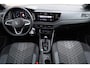 Volkswagen Polo 1.0 TSI R-Line 95PK / 70kW DSG, Achteruitrijcamera (rear view), LED koplampen, extra getint glas, Digital Cockpit Pro, comfortstoelen, 16'' 'Valencia' LMV, Apple Carplay / Android Auto, draadloos telefoon laden, DAB+, verkeerstekenherkenning, parkeersensoren voor en achter (pdc), elektrisch verstel-, verwarm- en inklapbare buitenspiegels