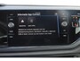 Volkswagen Polo 1.0 TSI R-Line 95PK / 70kW DSG, Achteruitrijcamera (rear view), LED koplampen, extra getint glas, Digital Cockpit Pro, comfortstoelen, 16'' 'Valencia' LMV, Apple Carplay / Android Auto, draadloos telefoon laden, DAB+, verkeerstekenherkenning, parkeersensoren voor en achter (pdc), elektrisch verstel-, verwarm- en inklapbare buitenspiegels, 48 maanden garantie / max 100.000km