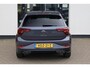 Volkswagen Polo 1.0 TSI R-Line 95PK / 70kW DSG, Achteruitrijcamera (rear view), LED koplampen, extra getint glas, Digital Cockpit Pro, comfortstoelen, 16'' 'Valencia' LMV, Apple Carplay / Android Auto, draadloos telefoon laden, DAB+, verkeerstekenherkenning, parkeersensoren voor en achter (pdc), elektrisch verstel-, verwarm- en inklapbare buitenspiegels