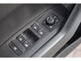 Volkswagen Polo 1.0 TSI R-Line 95PK / 70kW Verwarmbare voorstoelen, Keyless Entry & Start, volledig digitaal instrumentenpaneel, Apple Carplay & Android Auto, adaptive cruise control met Stop & Go en stuurhulp, Climatronic airconditioning, extra getint glas achter, buitenspiegels elektrisch verstel-, inklap- en verwambaar, 16'' LMV