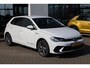 Volkswagen Polo 1.0 TSI R-Line 95PK / 70kW Verwarmbare voorstoelen, Keyless Entry & Start, volledig digitaal instrumentenpaneel, Apple Carplay & Android Auto, adaptive cruise control met Stop & Go en stuurhulp, Climatronic airconditioning, extra getint glas achter, buitenspiegels elektrisch verstel-, inklap- en verwambaar, 16'' LMV