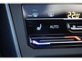 Volkswagen Polo 1.0 TSI R-Line Edition 95PK / 70kW, Elektrisch verstelbaar glazen panoramadak, LED Matrix (IQ.Lights), achteruitrijcamera (rear view), Apple Carplay & Android Auto, verwarmbare voorstoelen, navigatie, adaptieve cruise control (acc) met Stop & Go, Digital Cockpit Pro, draadloos telefoon laden, climatronic airconditioning, dodehoekdetectie (side assist), 16'' 'Valencia' LMV, DAB+