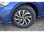 Volkswagen Polo Life Edition | 'App-Connect' draadloze smartphone integratie | Buitenspiegels elektrisch instel- verwarm- en inklapbaar | Rijstrookbehoudassistent (Lane Assist)