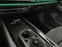 Volkswagen ID.7 77 kWh Elektromotor 286 1AT Pro Business | 'App-Connect' draadloze smartphone integratie | Achterbank in ongelijke delen neerklapbaar incl. middenarmsteun en doorlaadmogelijkheid | Afstandscontrolesysteem (Front Assist), met voetgangers- en fietsersherkenning