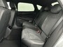Volkswagen ID.7 77 kWh Elektromotor 286 1AT Pro Business | 'App-Connect' draadloze smartphone integratie | Achterbank in ongelijke delen neerklapbaar incl. middenarmsteun en doorlaadmogelijkheid | Afstandscontrolesysteem (Front Assist), met voetgangers- en fietsersherkenning
