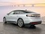 Volkswagen ID.7 77 kWh Elektromotor 286 1AT Pro Business | 'App-Connect' draadloze smartphone integratie | Achterbank in ongelijke delen neerklapbaar incl. middenarmsteun en doorlaadmogelijkheid | Afstandscontrolesysteem (Front Assist), met voetgangers- en fietsersherkenning