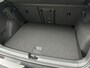 Volkswagen Golf 1.5 eTSI 116 7DSG Life Edition | 'App-Connect' draadloze smartphone integratie | Achterbank in ongelijke delen neerklapbaar incl. middenarmsteun en doorlaadmogelijkheid | Afstandscontrolesysteem (Front Assist)