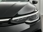 Volkswagen Golf 1.5 eTSI 116 7DSG Life Edition | 'App-Connect' draadloze smartphone integratie | Achterbank in ongelijke delen neerklapbaar incl. middenarmsteun en doorlaadmogelijkheid | Afstandscontrolesysteem (Front Assist)