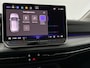Volkswagen Golf 1.5 eTSI 116 7DSG Life Edition | 'App-Connect' draadloze smartphone integratie | Achterbank in ongelijke delen neerklapbaar incl. middenarmsteun en doorlaadmogelijkheid | Afstandscontrolesysteem (Front Assist)