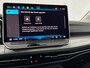 Volkswagen Golf 1.5 eTSI 116 7DSG Life Edition | 'App-Connect' draadloze smartphone integratie | Achterbank in ongelijke delen neerklapbaar incl. middenarmsteun en doorlaadmogelijkheid | Afstandscontrolesysteem (Front Assist)