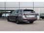 Volkswagen Passat Variant 1.5 eTSI 150 7DSG R-Line Business | 'App-Connect' draadloze smartphone integratie | Afstandscontrolesysteem (Front Assist) | Automatische afstandsregeling (Adaptive Cruise Control)