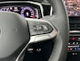 Volkswagen T-Roc 1.0 TSI 116 6MT R-Line Edition | 'App-Connect' draadloze smartphone integratie | Airconditioning automatisch, 2-zone (Climatronic) | Automatische afstandsregeling (Adaptive Cruise Control)