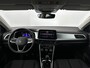 Volkswagen T-Roc 1.5 TSI 150 6MT Life Edition | 'App-Connect' draadloze smartphone integratie | 'App-Connect' smartphone integratie | Afstandscontrolesysteem (Front Assist)