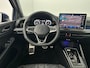 Volkswagen Golf 1.5 eTSI 116 7DSG R-Line Edition | 'App-Connect' draadloze smartphone integratie | Achterbank in ongelijke delen neerklapbaar incl. middenarmsteun en doorlaadmogelijkheid | Advance pakket