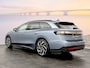 Volkswagen ID.7 Tourer 77 kWh Elektromotor 286 1AT Pro Business | 'App-Connect' draadloze smartphone integratie | Achterbank in ongelijke delen neerklapbaar incl. middenarmsteun en doorlaadmogelijkheid | Achterlichten LED, luxe uitgevoerd incl. dynamische knipperlichten