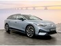 Volkswagen ID.7 Tourer 77 kWh Elektromotor 286 1AT Pro Business | 'App-Connect' draadloze smartphone integratie | Achterbank in ongelijke delen neerklapbaar incl. middenarmsteun en doorlaadmogelijkheid | Achterlichten LED, luxe uitgevoerd incl. dynamische knipperlichten
