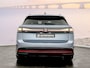 Volkswagen ID.7 Tourer 77 kWh Elektromotor 286 1AT Pro Business | 'App-Connect' draadloze smartphone integratie | Achterbank in ongelijke delen neerklapbaar incl. middenarmsteun en doorlaadmogelijkheid | Achterlichten LED, luxe uitgevoerd incl. dynamische knipperlichten