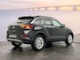 Volkswagen T-Roc 1.0 TSI 116 6MT Life Edition | 'App-Connect' draadloze smartphone integratie | 'App-Connect' smartphone integratie | Afstandscontrolesysteem (Front Assist)