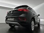 Volkswagen T-Roc 1.0 TSI 116 6MT Life Edition | 'App-Connect' draadloze smartphone integratie | 'App-Connect' smartphone integratie | Afstandscontrolesysteem (Front Assist)