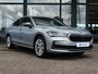 Skoda Superb First Edition | Achteruitrijcamera | Climatronic, elektronische airconditioning met 3 klimaatzones | LED Koplampen met LED dagrijverlichting