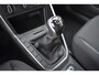 Volkswagen Polo Life Edition Inclusief €2000,- inruilvoordeel | 'App-Connect' draadloze smartphone integratie | Buitenspiegels elektrisch instel- verwarm- en inklapbaar | Rijstrookbehoudassistent (Lane Assist)