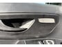Mercedes-Benz eVito 112 L2 | Parkeerpakket met achteruitrijcamera | Smartphone Integratie Pakket | Laadruimte bekleding met Kunststof vloer | Tweezits Bijrijdersbank | Comfort Bestuurdersstoel |