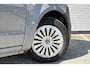 Mercedes-Benz eVito 112 L2 | Parkeerpakket met achteruitrijcamera | Smartphone Integratie Pakket | Laadruimte bekleding met Kunststof vloer | Tweezits Bijrijdersbank | Comfort Bestuurdersstoel |