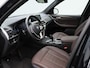 BMW iX3 Executive 80 kWh | Navigatie | Lederen Bekleding | Lichtmetalen Velgen | Panoramadak | Parkeersensoren | LED | Camera |