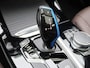 BMW iX3 Executive 80 kWh | Navigatie | Lederen Bekleding | Lichtmetalen Velgen | Panoramadak | Parkeersensoren | LED | Camera |