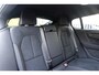 Volvo EC40 Single Motor Extended Range 82 kWh Plus, Volvo EC40 Single Motor Extended Range 252PK 82 kWh Plus, 734 Fjord Blue Metallic, R980 Microtech/Nubuck Charcoal, Glazen panoramadak, 19" lichtmetalen velgen, Extra getint glas achter, Trekhaak semi elektrisch inklapbaar, Climate Pack, Driver Assist & Awareness, Google Maps & Infotainment