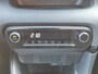 Toyota Yaris HYBRID 115 FACELIFT! APPLE/ANDROID CLIMA 15'' LM-VELGEN BLUETOOTH AD-CRUISE CAMERA NL-AUTO
