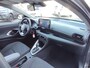 Toyota Yaris HYBRID 115 FACELIFT! APPLE/ANDROID CLIMA 15'' LM-VELGEN BLUETOOTH AD-CRUISE CAMERA NL-AUTO