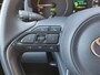 Toyota Yaris HYBRID 115 FACELIFT! APPLE/ANDROID CLIMA 15'' LM-VELGEN BLUETOOTH AD-CRUISE CAMERA NL-AUTO