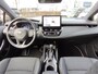 Toyota Corolla Touring Sports HYBRID 140 DYNAMIC NAVI STOELVERW EL-ACHTERKLEP PARK-SENSOREN 17'' LM-VELGEN LED APPLE/ANDROID KEYLESS NL-AUTO