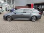 Toyota Corolla Touring Sports HYBRID 140 DYNAMIC NAVI STOELVERW EL-ACHTERKLEP PARK-SENSOREN 17'' LM-VELGEN LED APPLE/ANDROID KEYLESS NL-AUTO