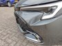 Toyota Corolla Touring Sports HYBRID 140 DYNAMIC NAVI STOELVERW EL-ACHTERKLEP PARK-SENSOREN 17'' LM-VELGEN LED APPLE/ANDROID KEYLESS NL-AUTO